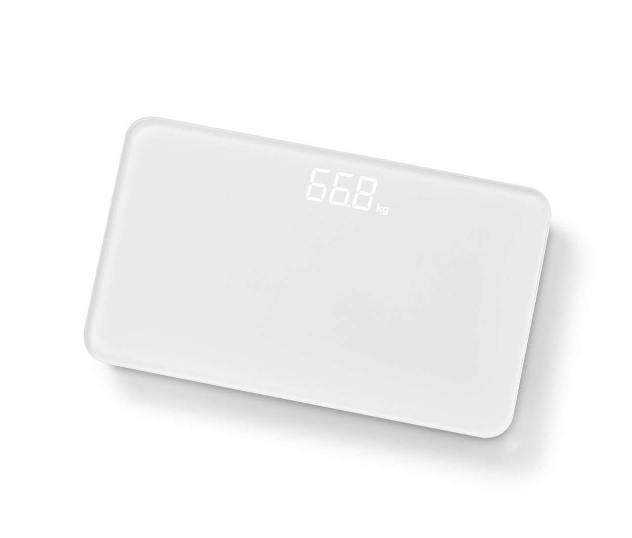 Eine weiße, ultrakompakte Badwaage mit einer digitalen Anzeige von 66,8 kg.