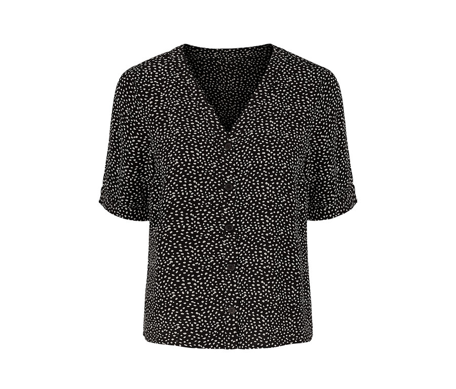 Eine schwarze Bluse mit weißem Aufdruck.