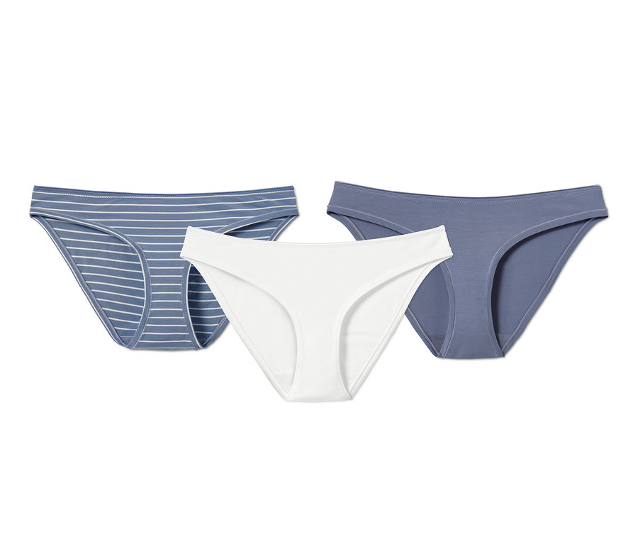 Drei Slips: blau gestreift, weiß und blau.