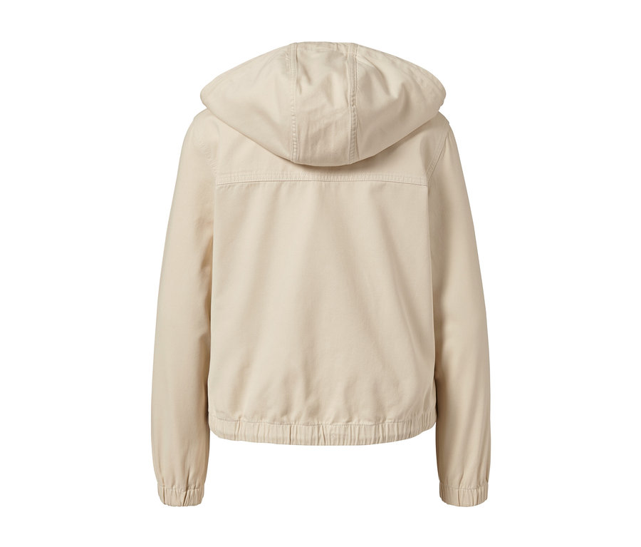 Rückansicht der Webjacke mit Kapuze.