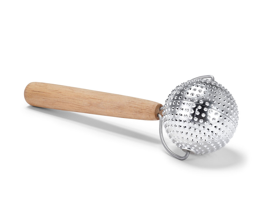 Igel-Massageroller mit Holzgriff und silberner Massagekugel mit Noppen.