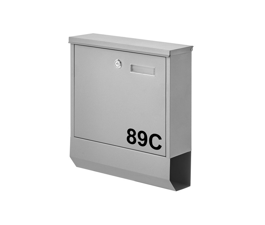 Ein silberner AMARE Briefkasten mit Zeitungsfach.