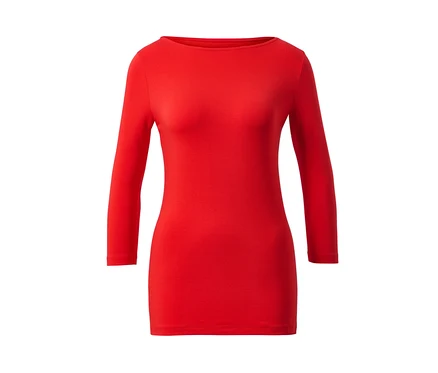 Rotes Shirt mit 3/4-Arm.