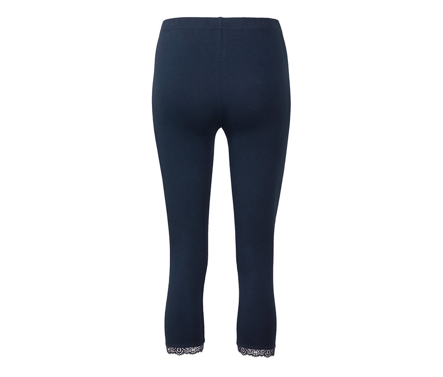 Blaue 3/4-Leggings mit Spitzenborte.
