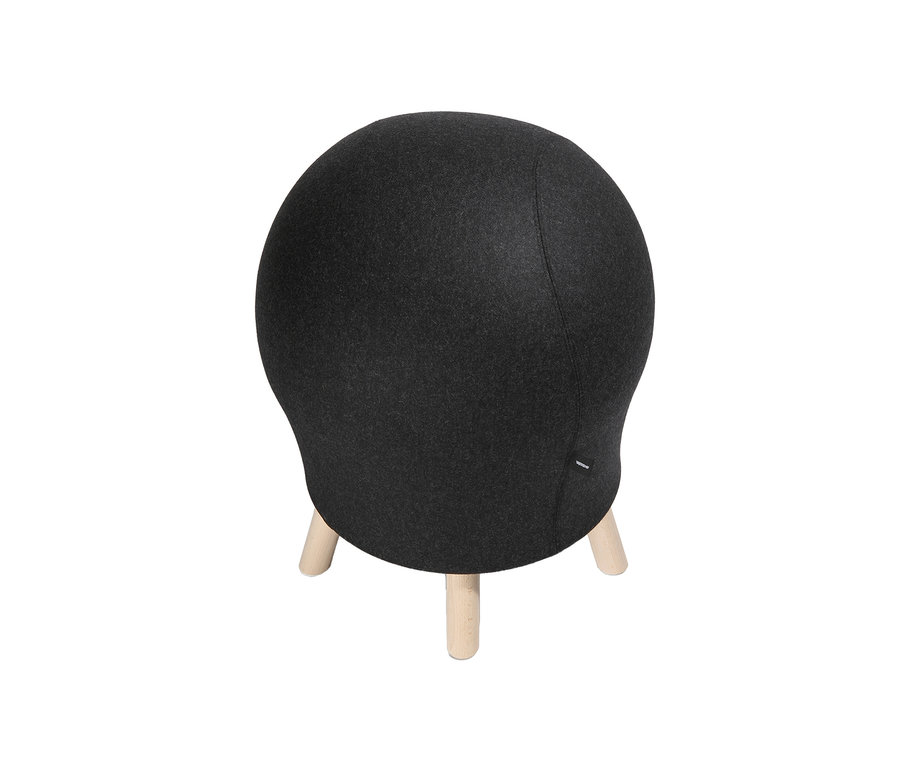 Topstar Sitness »Alpine«, anthrazitfarbener Stuhl mit rundem Sitz und Holzbeinen auf weißem Hintergrund.