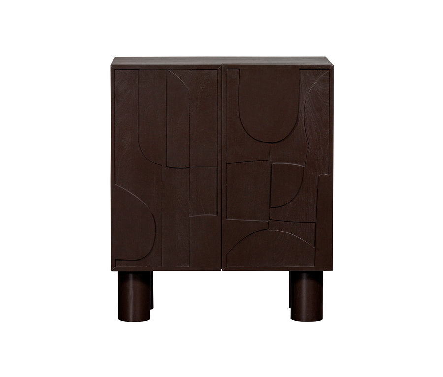 Ein brauner BePureHome Schrank »Notice« in Espresso mit geometrischem Reliefmuster auf den Türen.