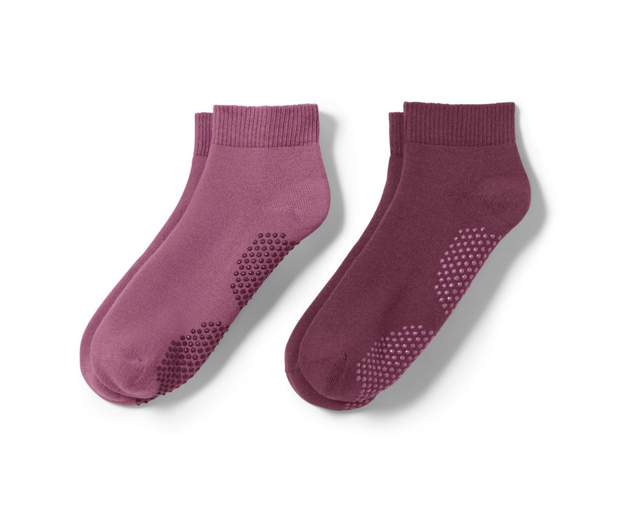 Zwei Paar Yogasocken.