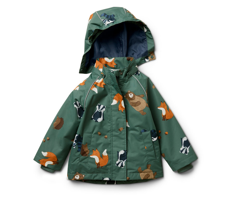 Grüne Kinderjacke mit Kapuze und Tiermuster.