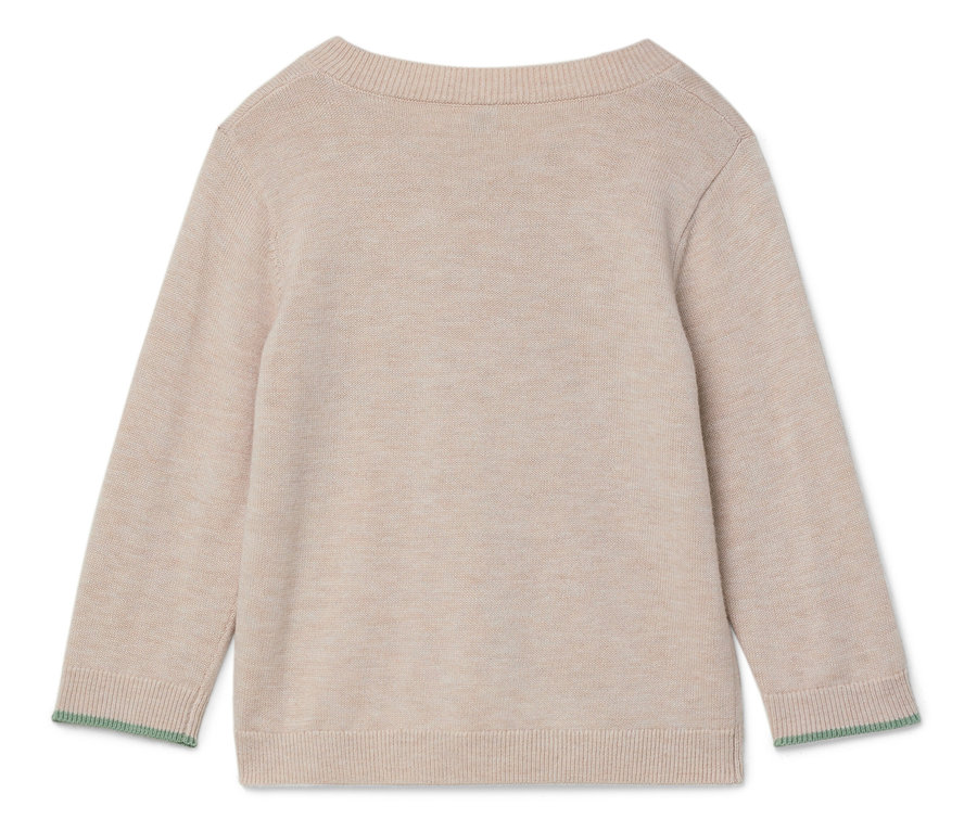 Ein beiger Strickpullover mit langen Ärmeln und grünen Abschlüssen.