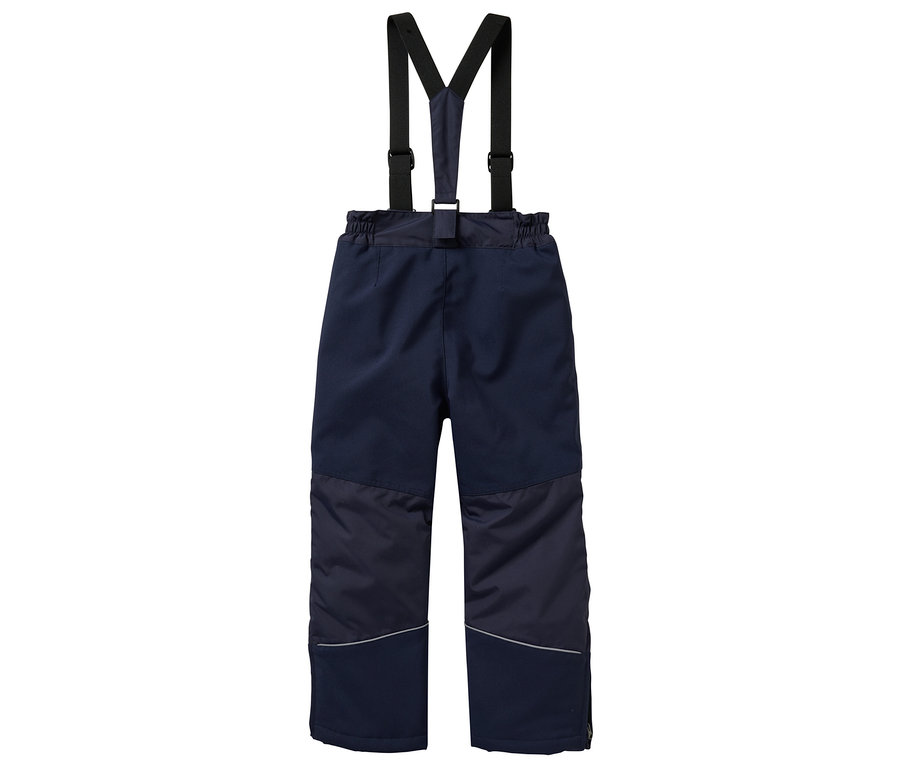 Blaue, gefütterte Kinder-Robusthose von JAKO-O mit Hosenträgern vor weißem Hintergrund.