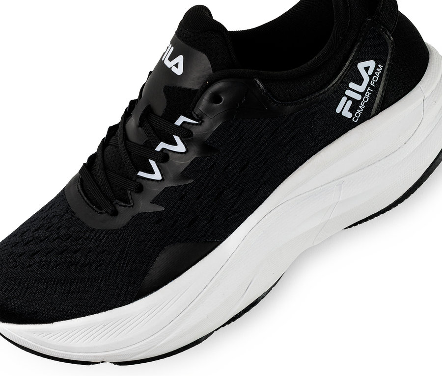 Schwarzer FILA Retron Herren-Sneaker mit weißer Sohle und weißem Fila-Logo an der Seite.