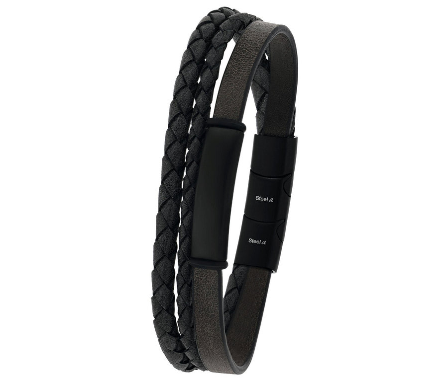 Nahaufnahme eines schwarzen geflochtenen Lederarmbands mit einem braunen Lederband und einem schwarzen Verschluss.