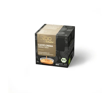 Schwarze Verpackung der Qbo Caffè JABANA YIRGA - 8 Kapseln mit goldbraunen Mustern, Qbo by Tchibo Logo, BIO-Siegel und Intensität 3/10. Eine Tasse Kaffee mit Crema ist abgebildet.
