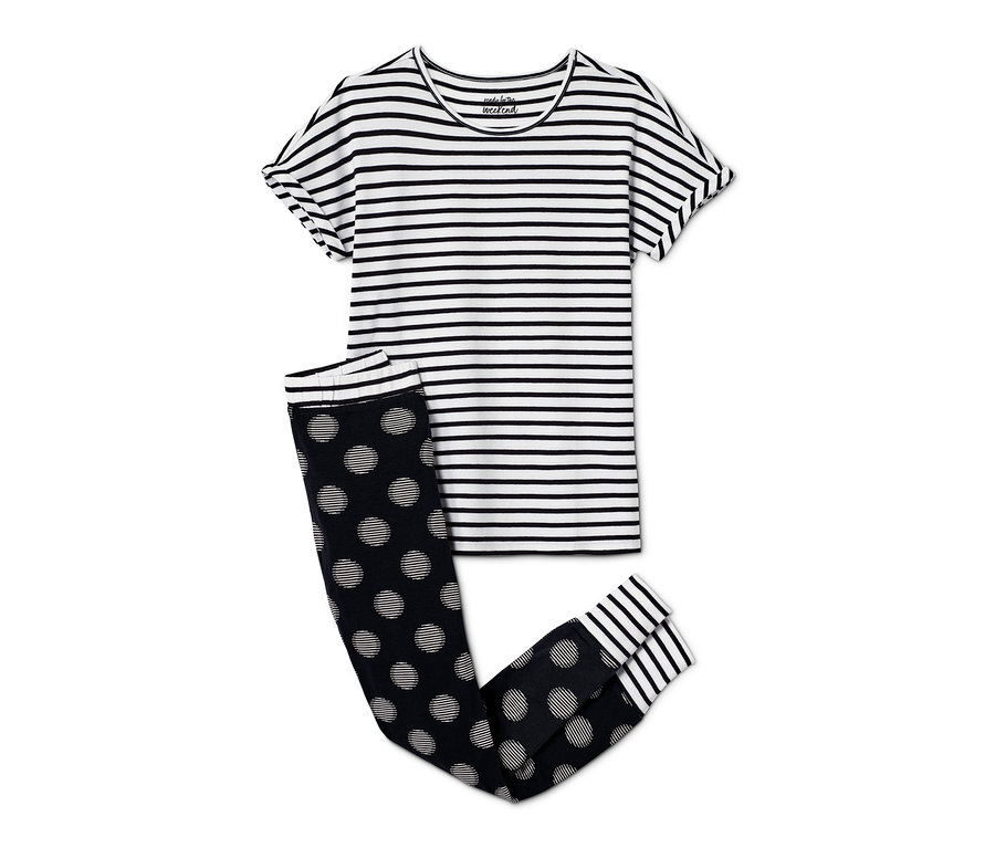 Mädchen-Pyjama mit Streifenoberteil und gepunkteter Hose.
