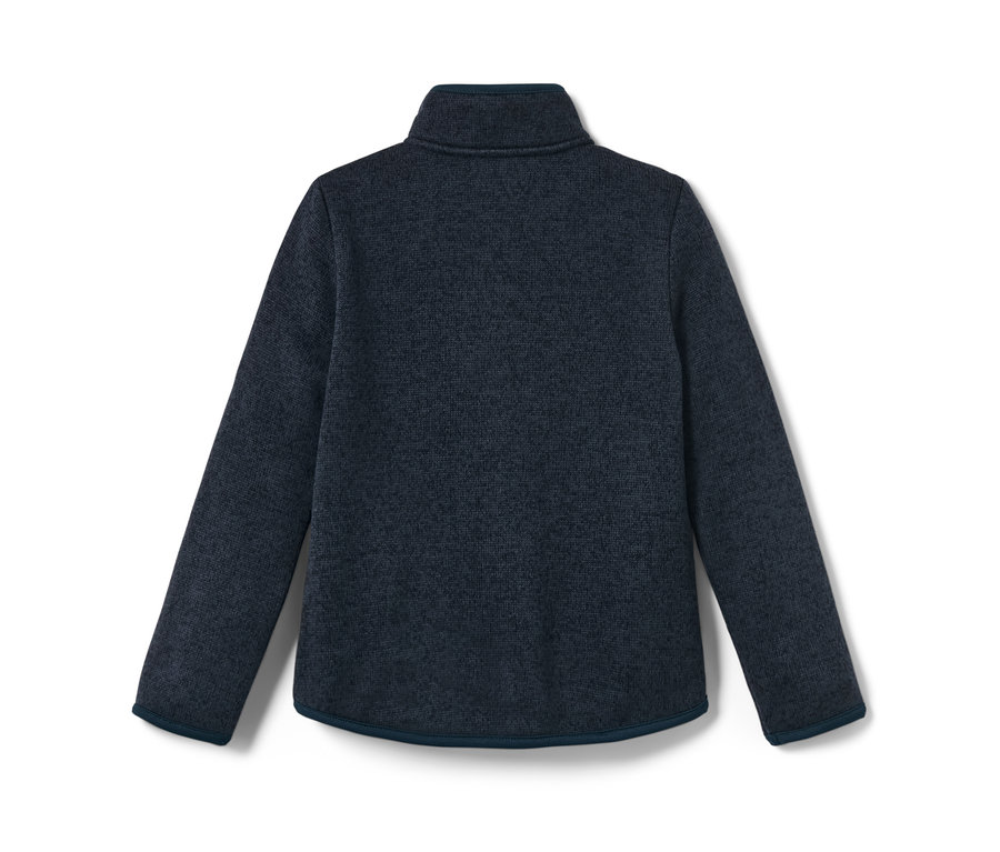 Detailaufnahme der Kinder-Strickfleecejacke.