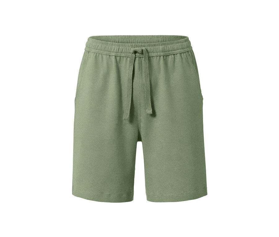 Grüne Relaxshorts mit Kordelzug.
