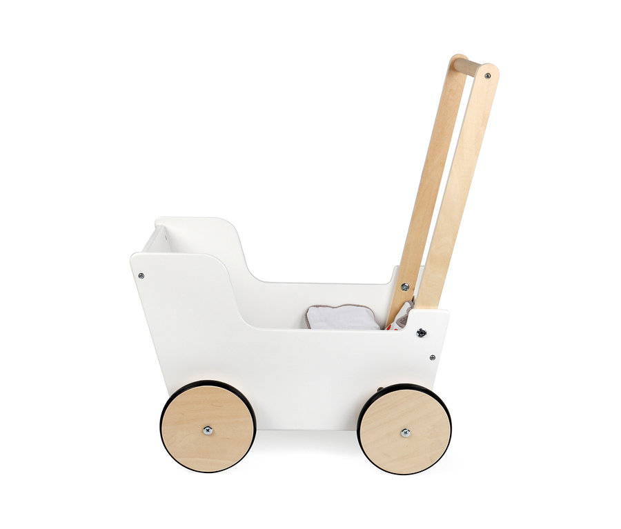 Seitenansicht des weißen small foot Schiebe- und Puppenwagens »Little Button« mit Holzrädern und Griff.