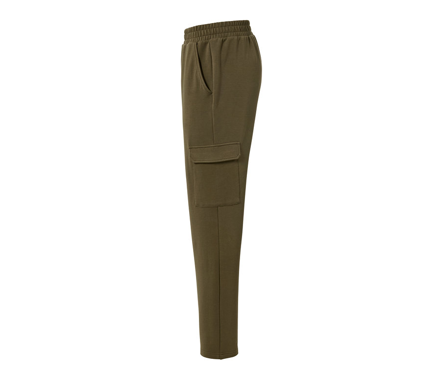 Khakifarbene Joggpants mit Cargo-Taschen.