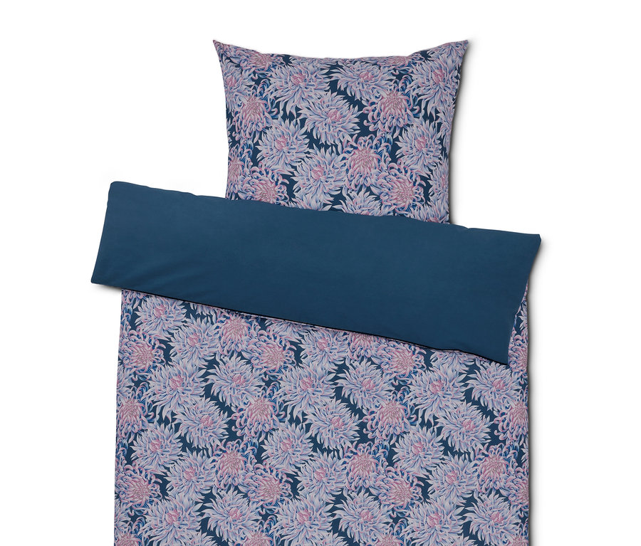 Renforcé-Bettwäsche, Normalgröße mit Blumenmuster und blauem Streifen.