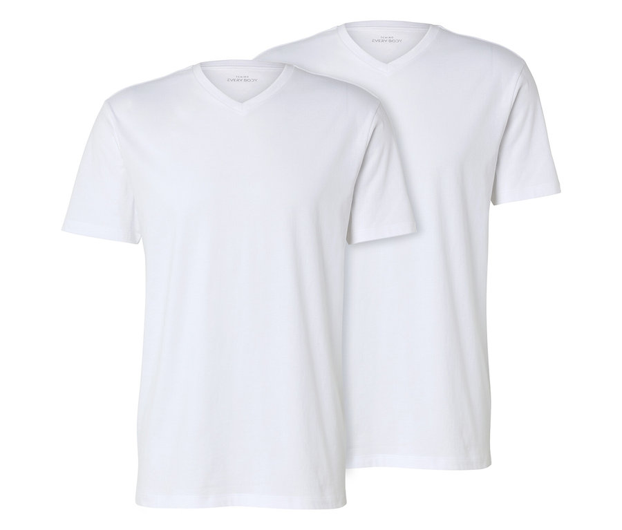 Zwei weiße T-Shirts mit V-Ausschnitt liegen übereinander.