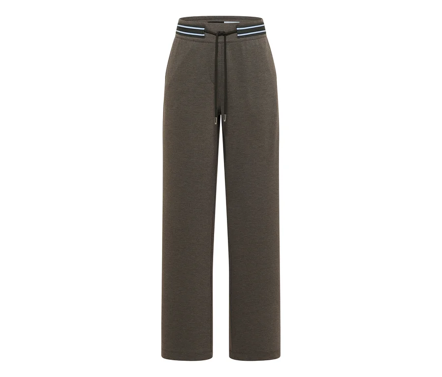 Dunkelbraune CECIL Stoffhose mit weitem Bein, elastischem Bund mit hellblauen Streifen und Kordelzug.