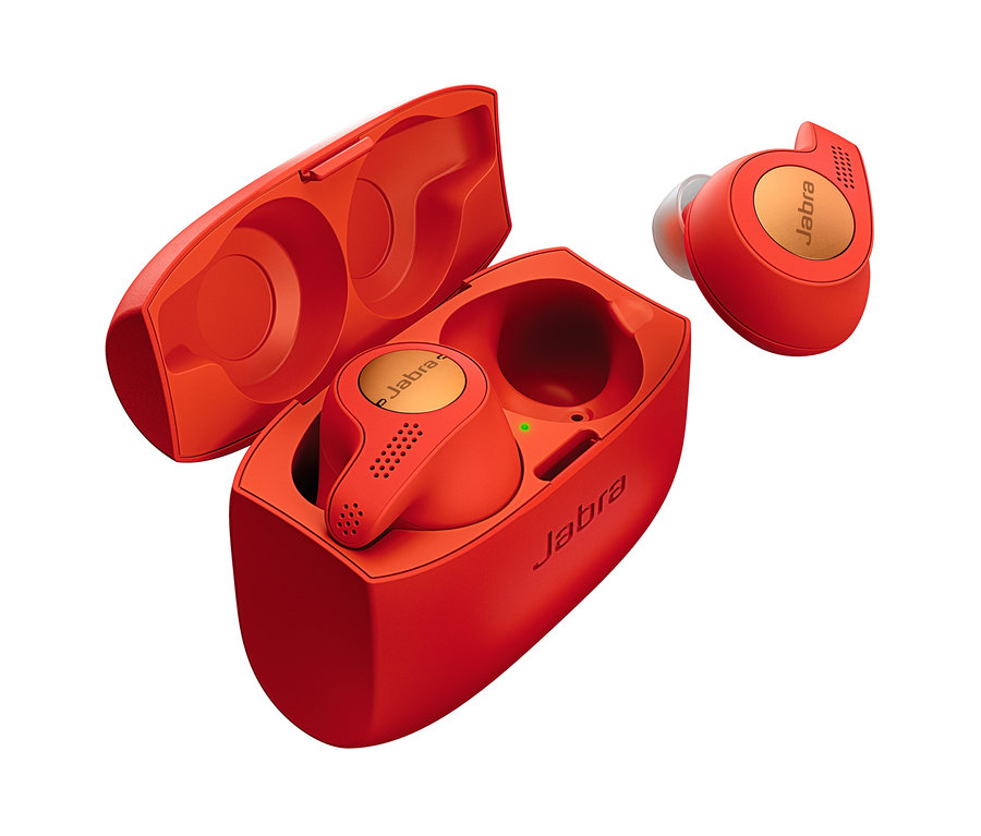 Rote Jabra True Wireless Kopfhörer »Elite Active 65t« mit Ladecase.