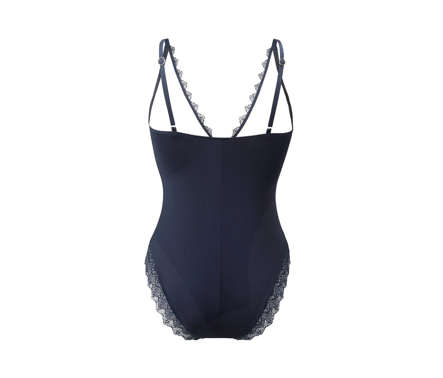 Detailansicht eines schwarzen Bodys.