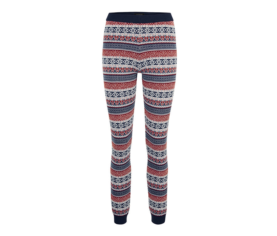 Strickleggings im Norweger-Dessin auf weißem Hintergrund.