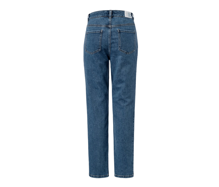 Rückansicht einer Straightfit-Jeans.