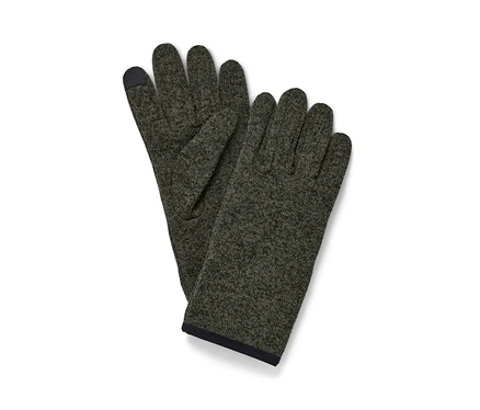 Ein Paar Strickfleece-Handschuhe liegen auf einem weißen Hintergrund.