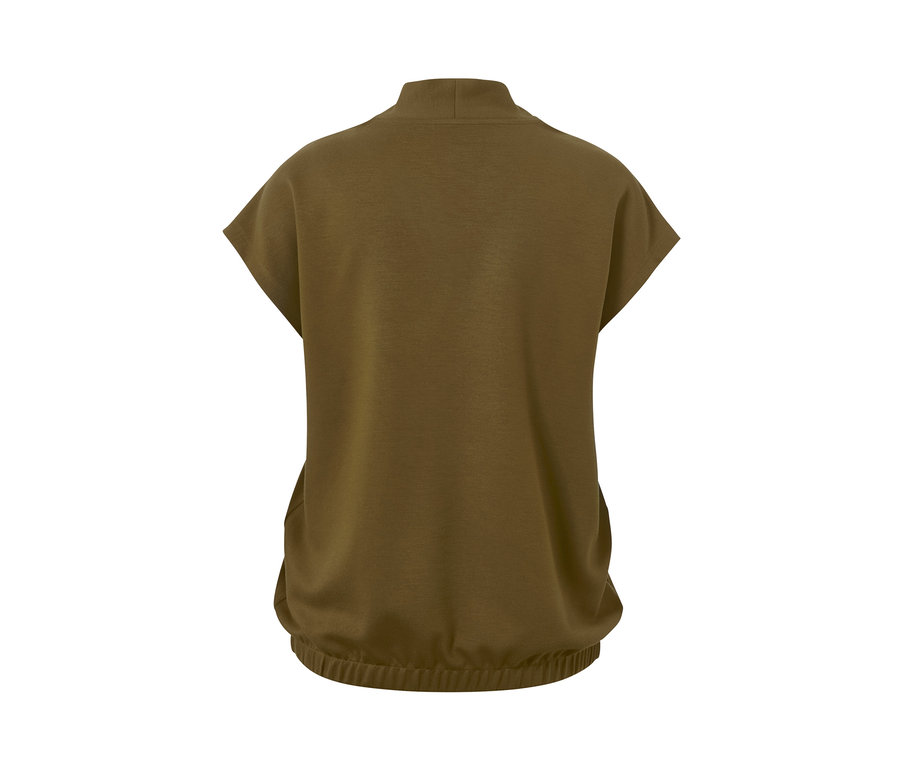 Rückansicht eines khaki Blusenshirts mit V-Ausschnitt.