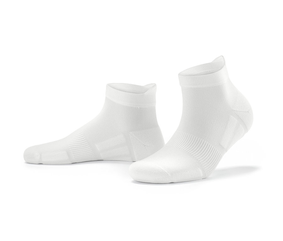 Zwei Paar weiße Profi-Laufsocken.