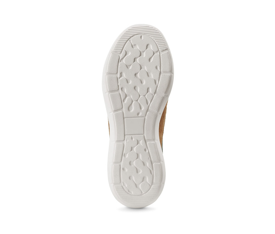 Detail der Sohle eines Leder-Sneakers.