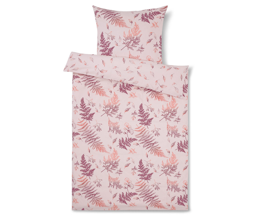 Bettwäsche-Set mit Farn- und Blumenmuster in Rosa- und Lilatönen.