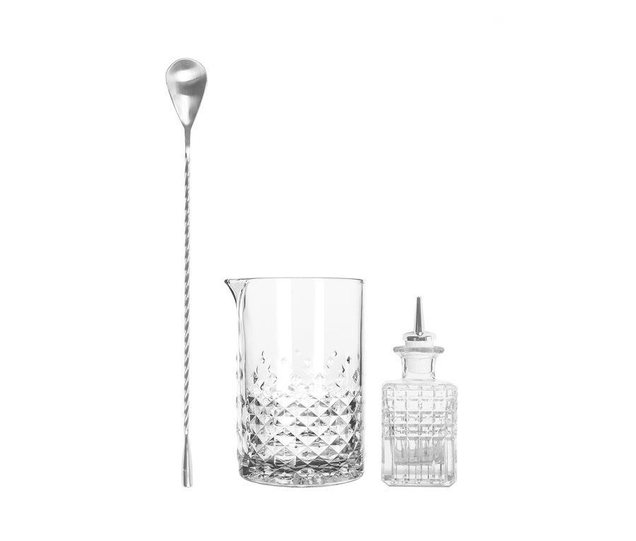 Ein Rührglas, ein Barlöffel und ein Likörmessbecher aus dem Ronin Cocktail-Set »Bar Collection Stirring Set«.