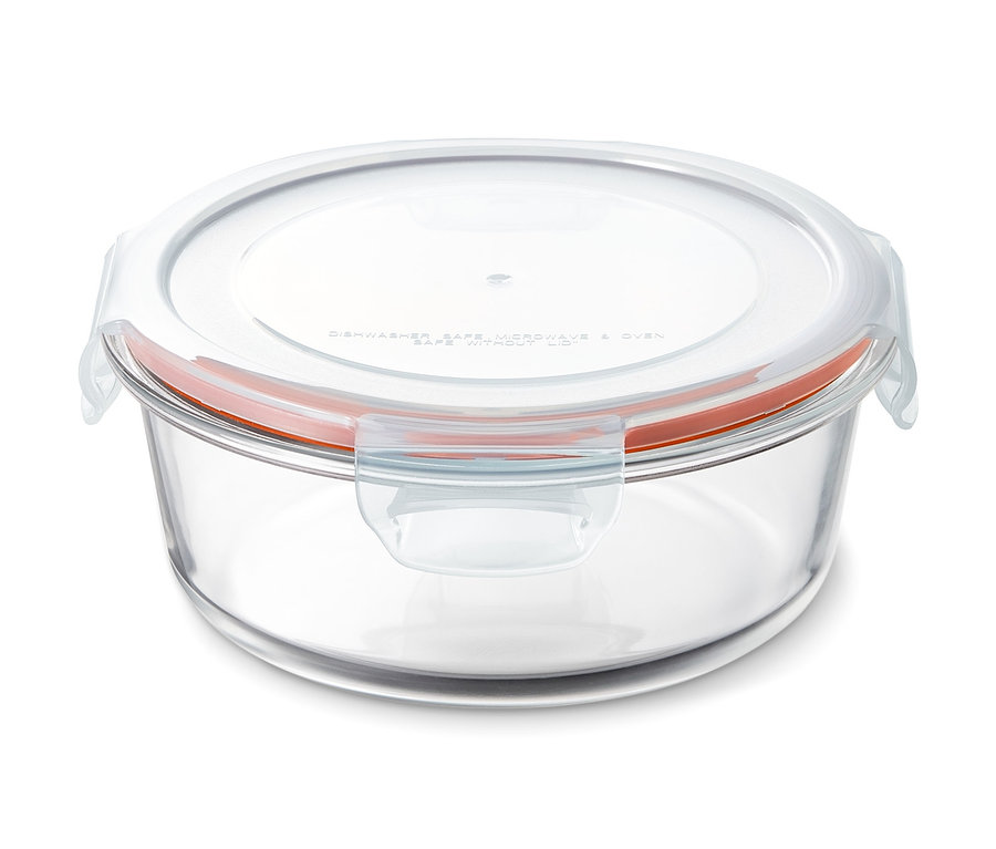 Eine Glasschüssel mit Deckel.