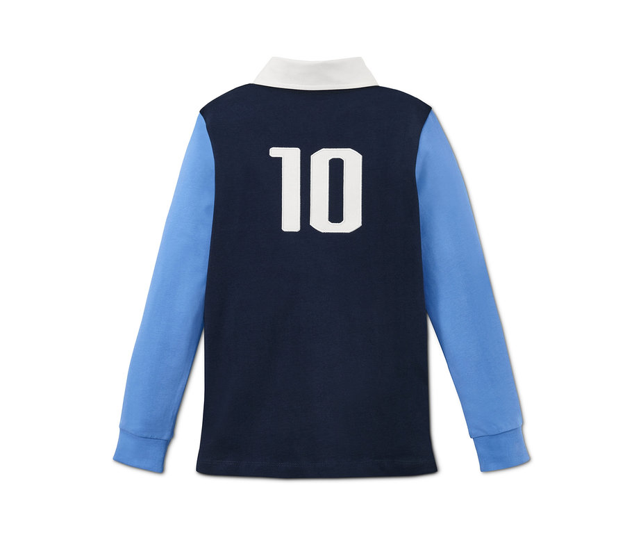 Detailansicht der Rückseite eines Rugbyshirts mit langen, hellblauen Ärmeln und der Nummer 10 auf dunkelblauem Hintergrund.
