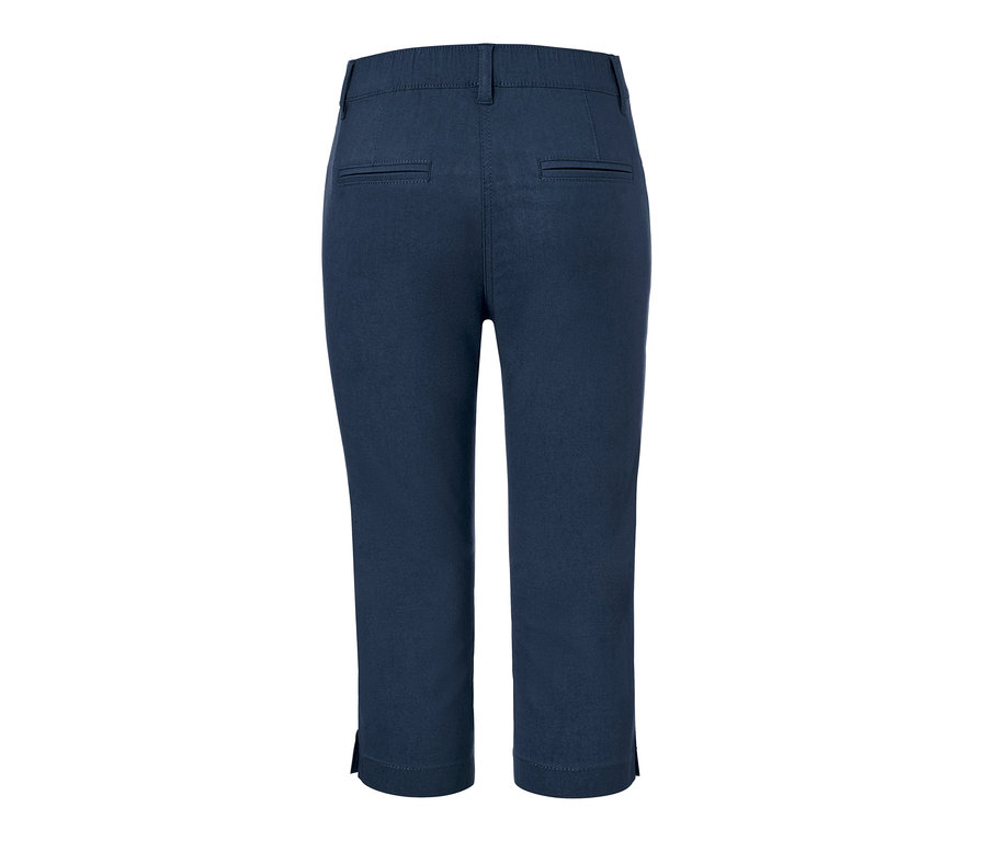 Dunkelblaue Bengalin-Hose in 3/4-Länge von hinten.