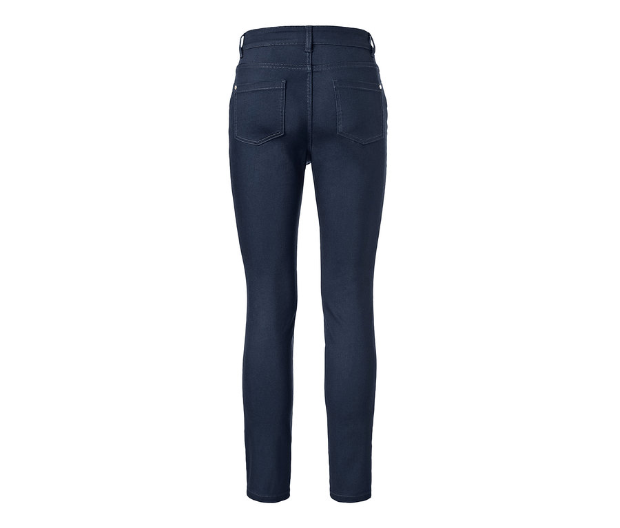 Rückansicht einer Jeans.