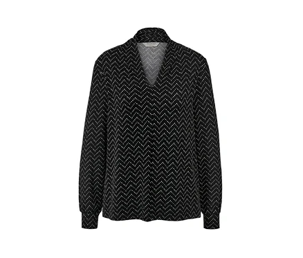 Ein Langarmshirt mit V-Ausschnitt und Alloverprint.