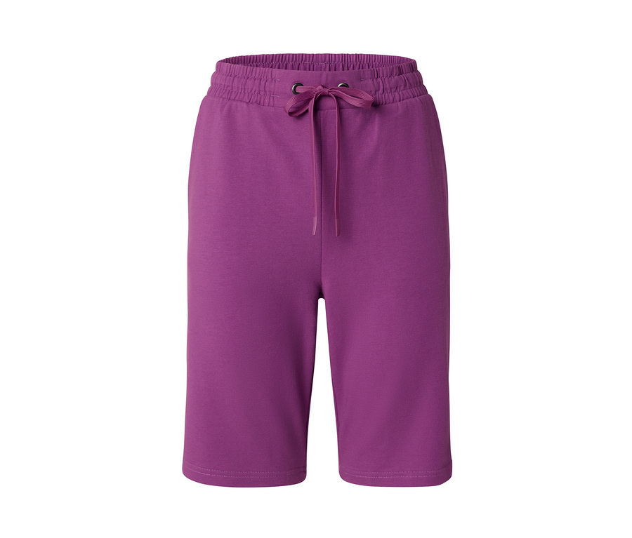 Violette Sweatshorts mit Kordelzug in der Taille.