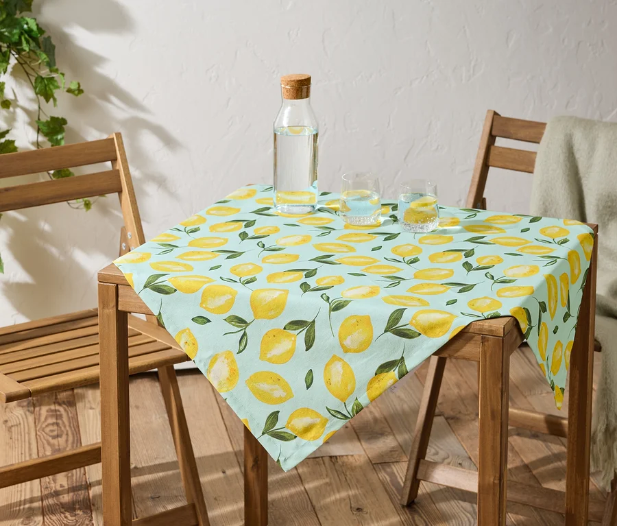 SAVITA 4er-Set Hawaii Tischdecken – Blaue Plastik-Tischdecken Mit Blumenmuster, Wasserdicht, Reißfest, Einweg, Für Geburtstags-, Luau- & Tropische Partys, Indoor & Outdoor