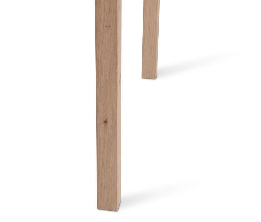 Detailaufnahme eines Tischbeins.