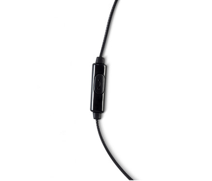 Schwarze In-Ear-Kopfhörer-Steuerung mit Kabel auf weißem Hintergrund.