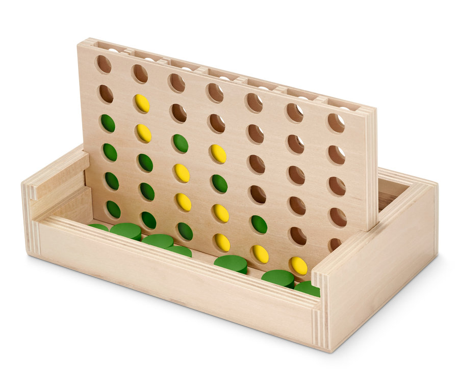 Holzspiel »4 in einer Reihe« mit Spielsteinen in zwei Farben.