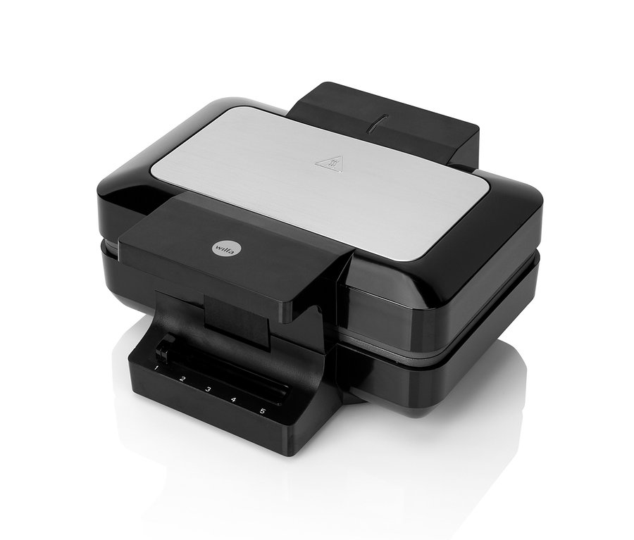 Detailansicht des schwarzen WILFA Waffeleisens GAUFRES »BW-1000B«.