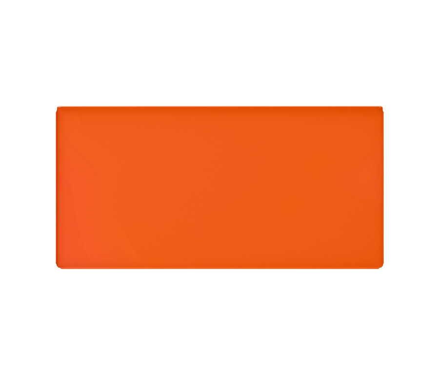 Orangefarbenes Rückwandergänzungs-Set Metall »CN3«.