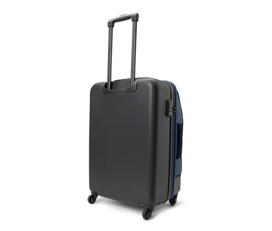 Ein mittelgroßer, schwarzer Hybridkoffer mit ausziehbarem Griff.
