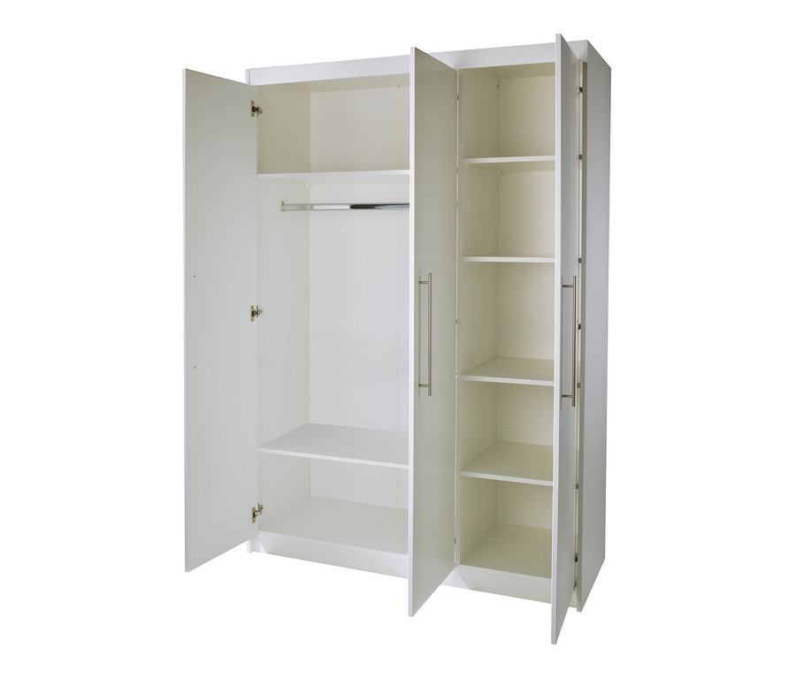 Geöffneter, weißer dreitüriger Schrank aus dem Kinderzimmer-Set.