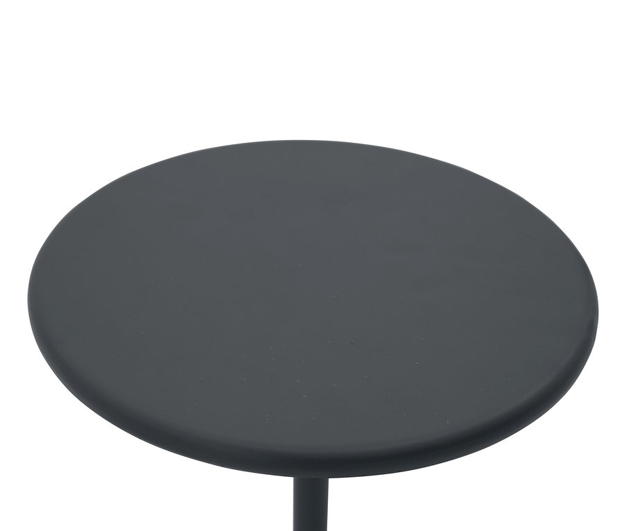 Detailaufnahme einer anthrazitfarbenen Leco Solar Stehleuchte mit integriertem Tisch.